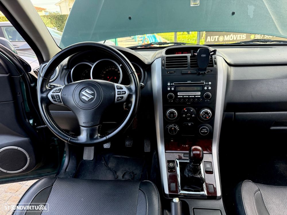 Suzuki Grand Vitara 1.9 DDiS X-Premium - 49