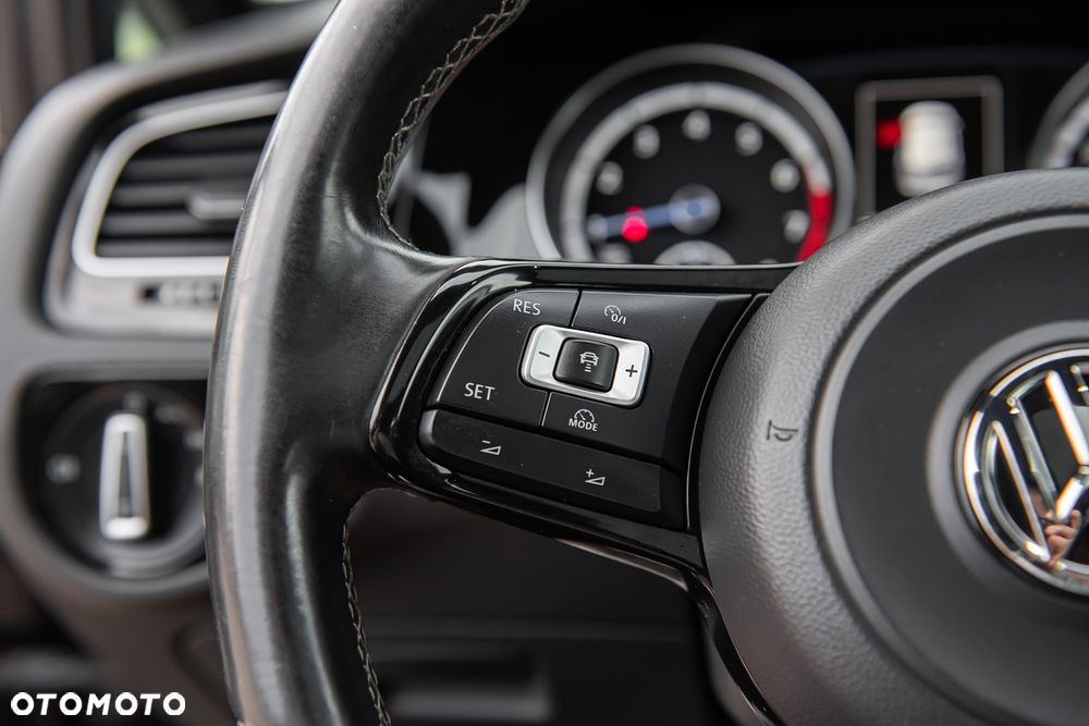 Volkswagen Golf R 2.0 TSI OPF 4Motion DSG - 28