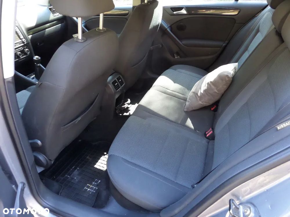 Volkswagen Golf 1.6 Comfortline - 7