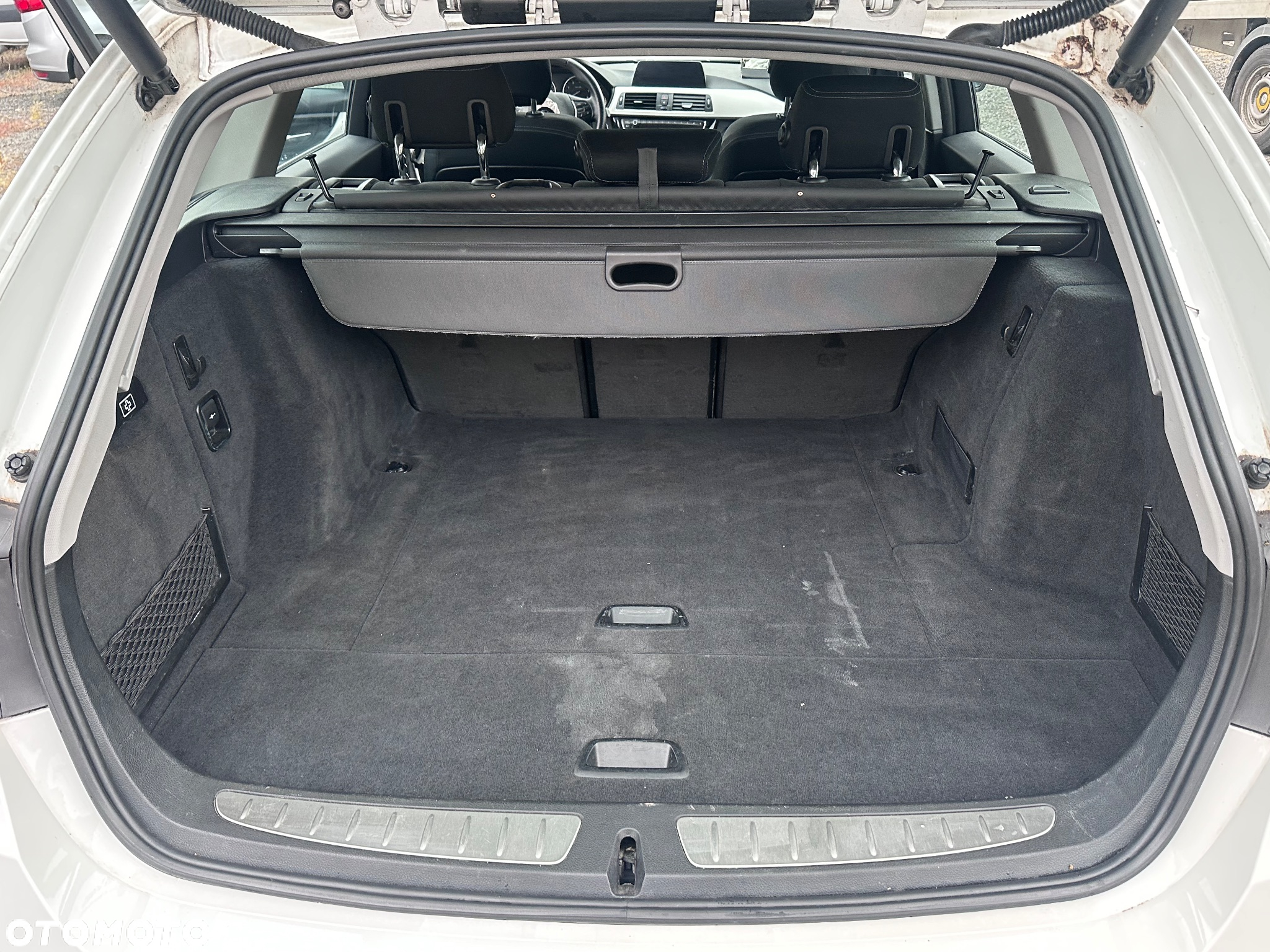 BMW Seria 3 316d Luxury Line - 18