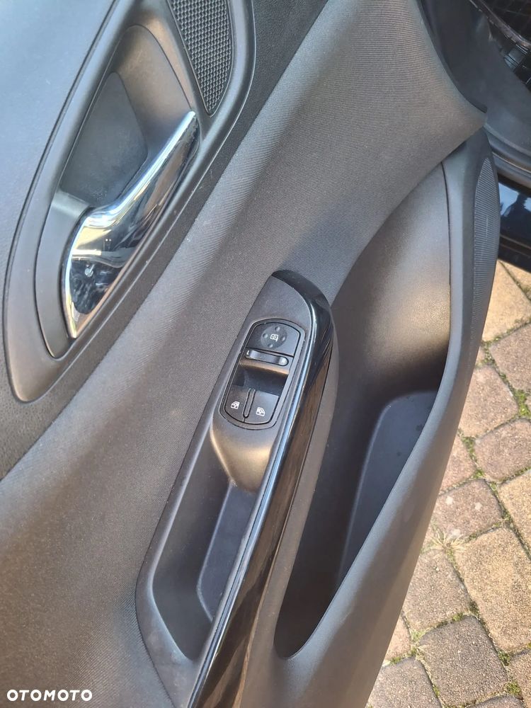 Opel Corsa 1.2 Enjoy - 24