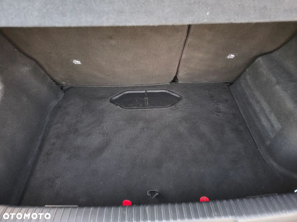 DS Automobiles DS 3 Crossback 1.2 PureTech Performance Line + - 16