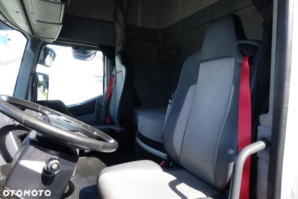 Renault GAMA T480 COMFORT / EURO 6 / STANDARD / AUTOMAT / RETARDER / KLIMATYZACJA POSTOJOWA / LODÓWKA / ALUMINIOWE FELGI - 21