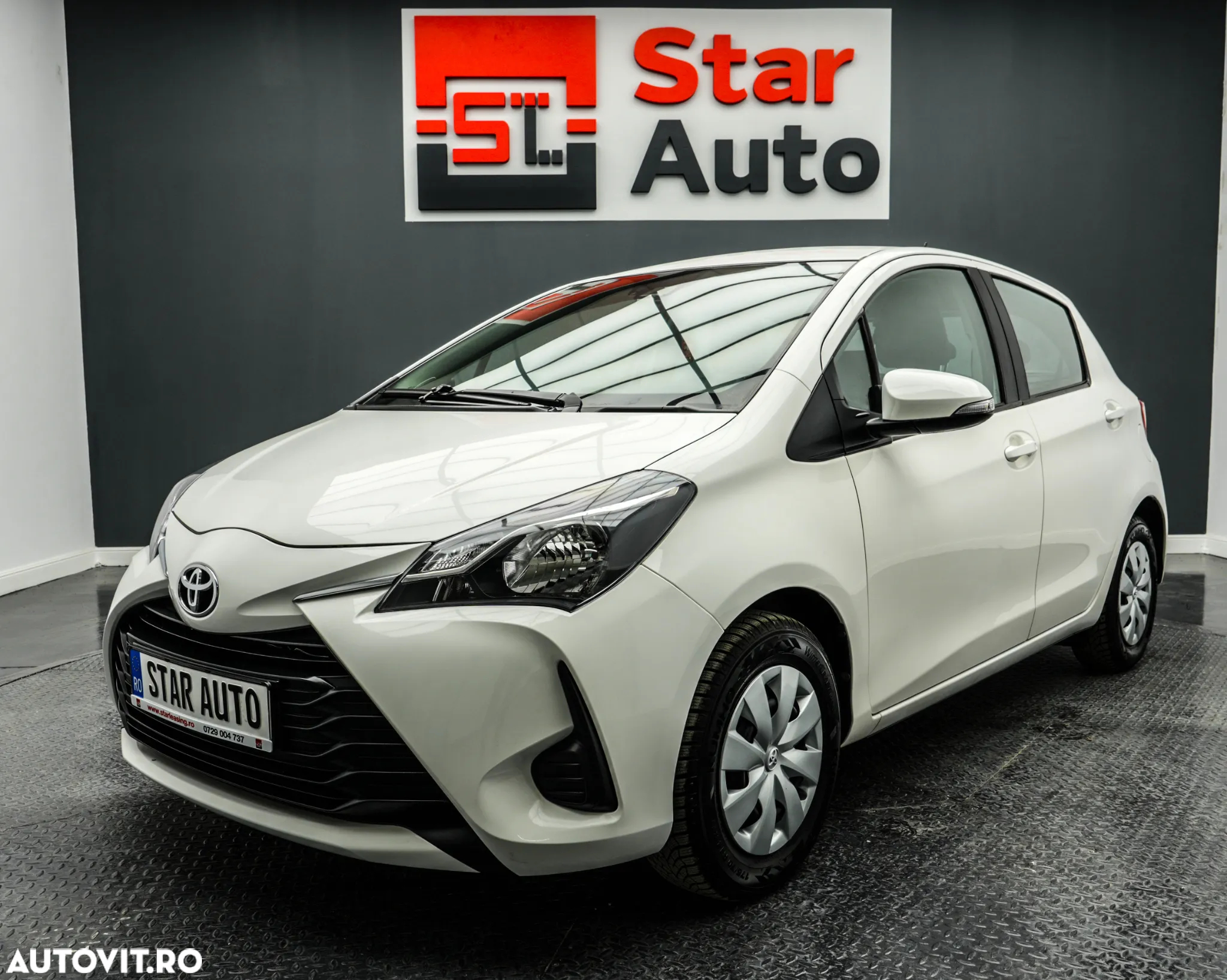 Toyota Yaris 1.0 L Eco - 2