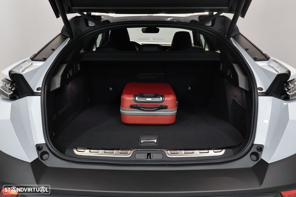 Peugeot E-408 58 kWh GT - 26