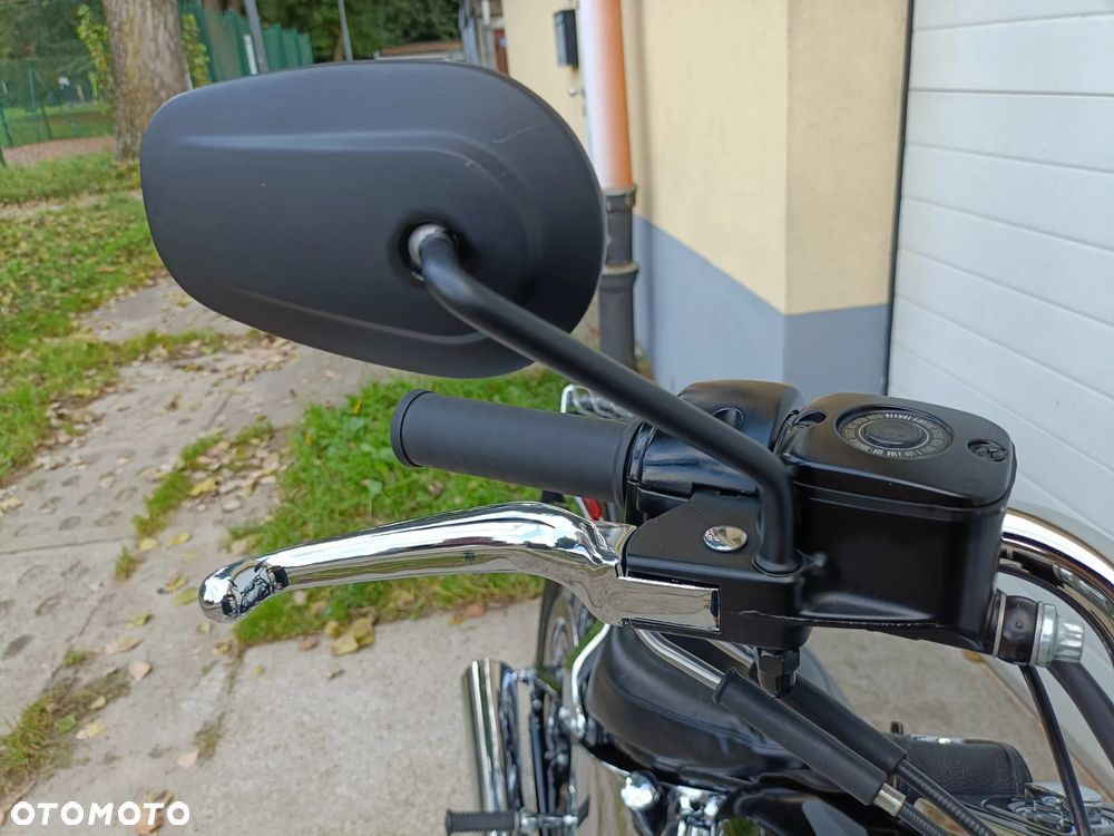 Harley-Davidson Softail Standard - 20