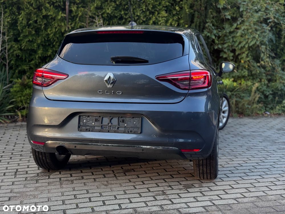 Renault Clio TCe 100 INTENS - 19