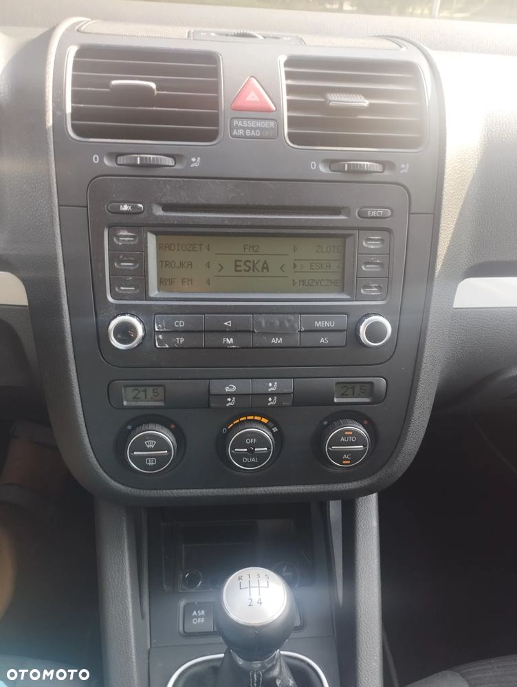 Volkswagen Golf - 14