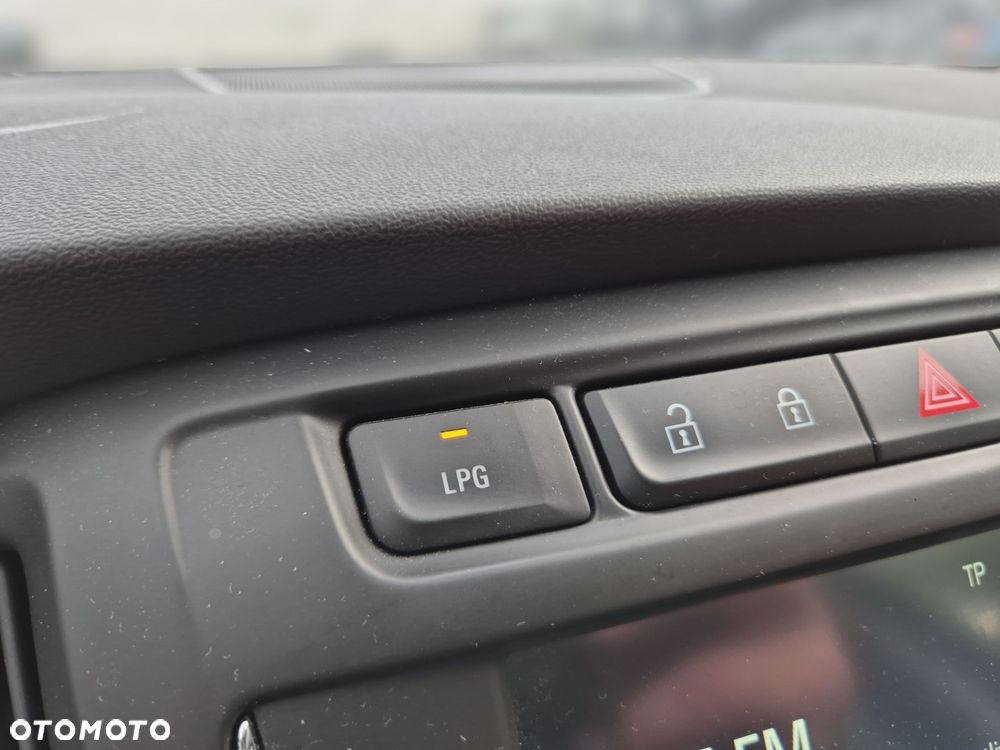 Opel Zafira - 23