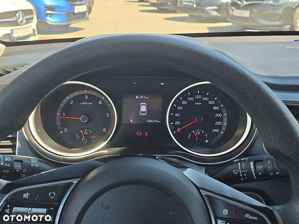 Kia Ceed - 14