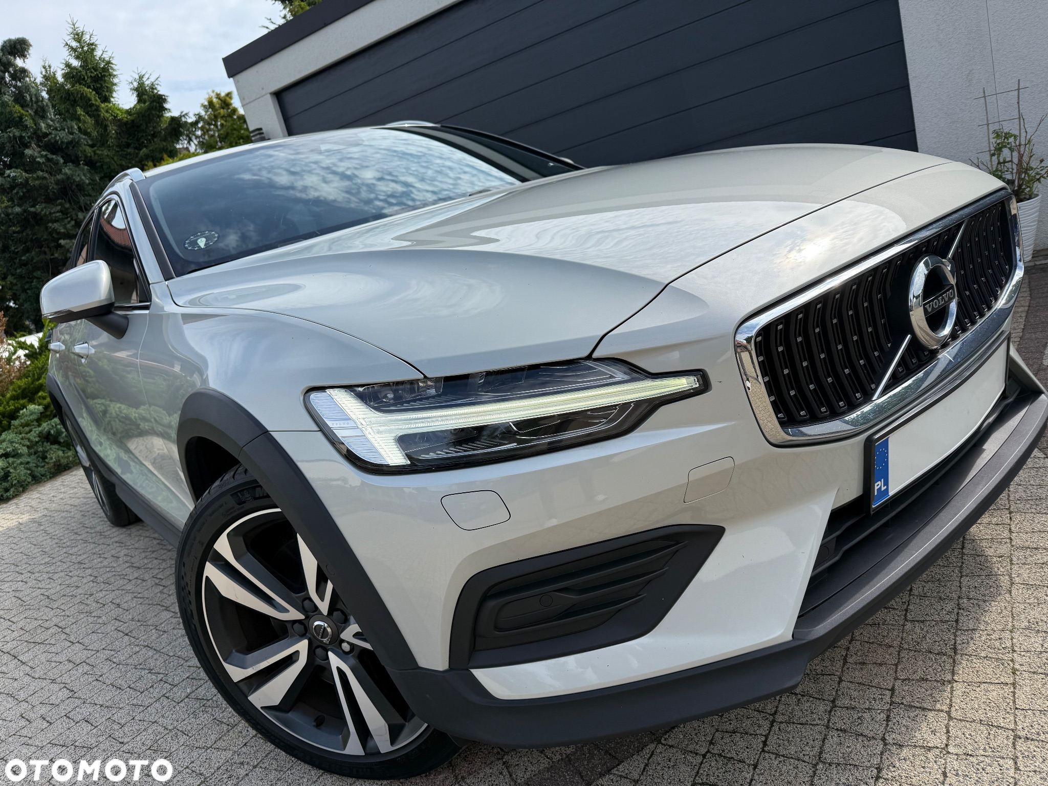 Volvo V60 Cross Country D4 AWD Geartronic Pro - 20