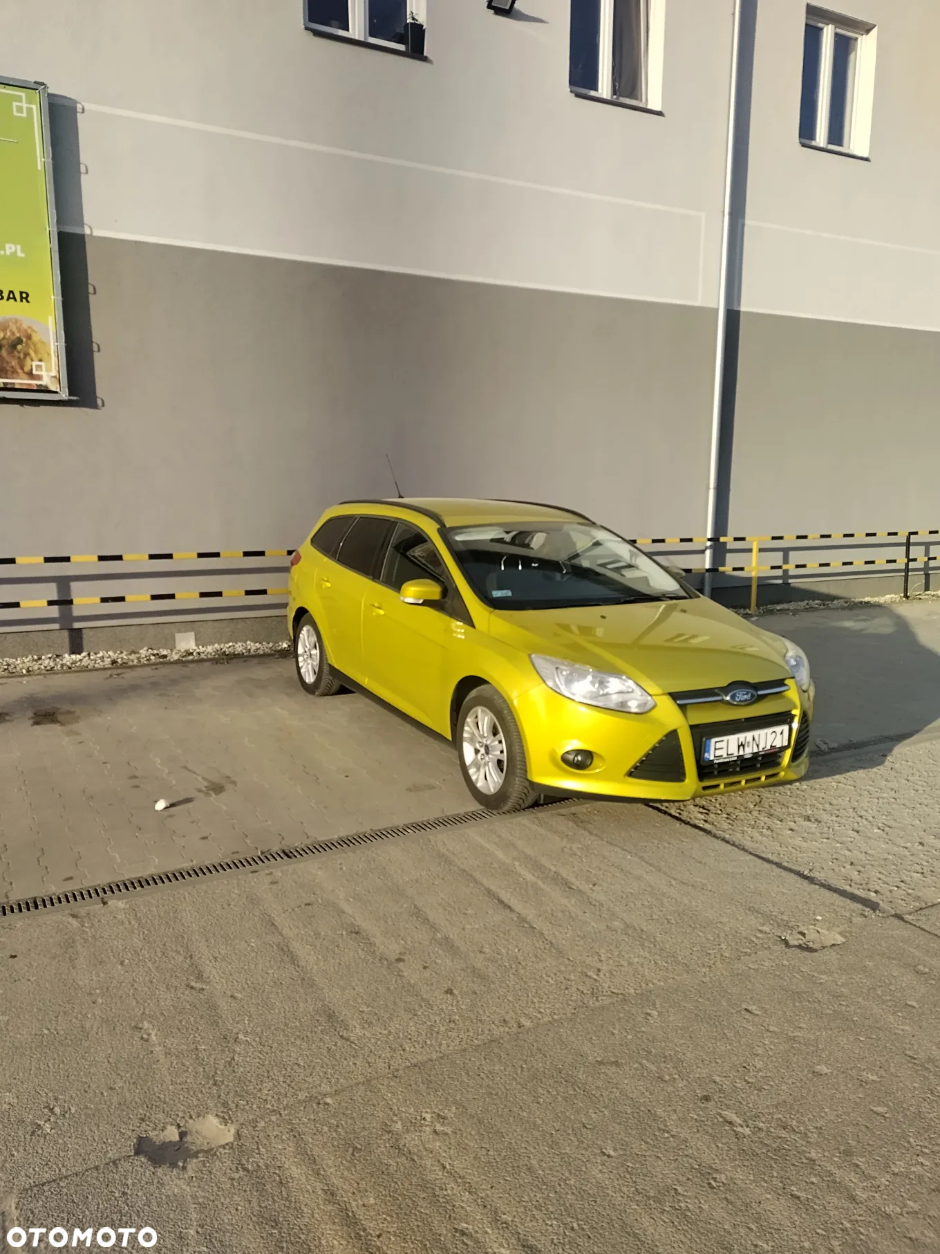 Ford Focus 1.6 Titanium - 2