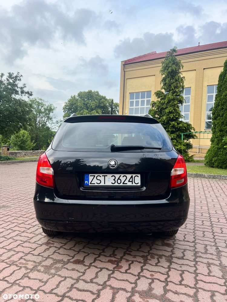 Skoda Fabia 1.6 TDI DPF Ambition - 4