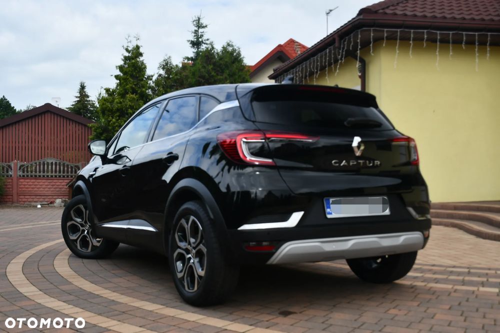 Renault Captur TCe Mild Hybrid 140 GPF TECHNO - 16