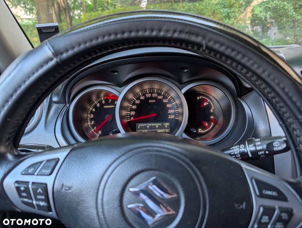 Suzuki Grand Vitara - 7