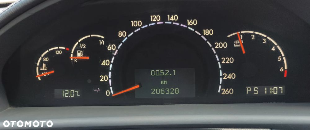 Mercedes-Benz CL 500 - 23