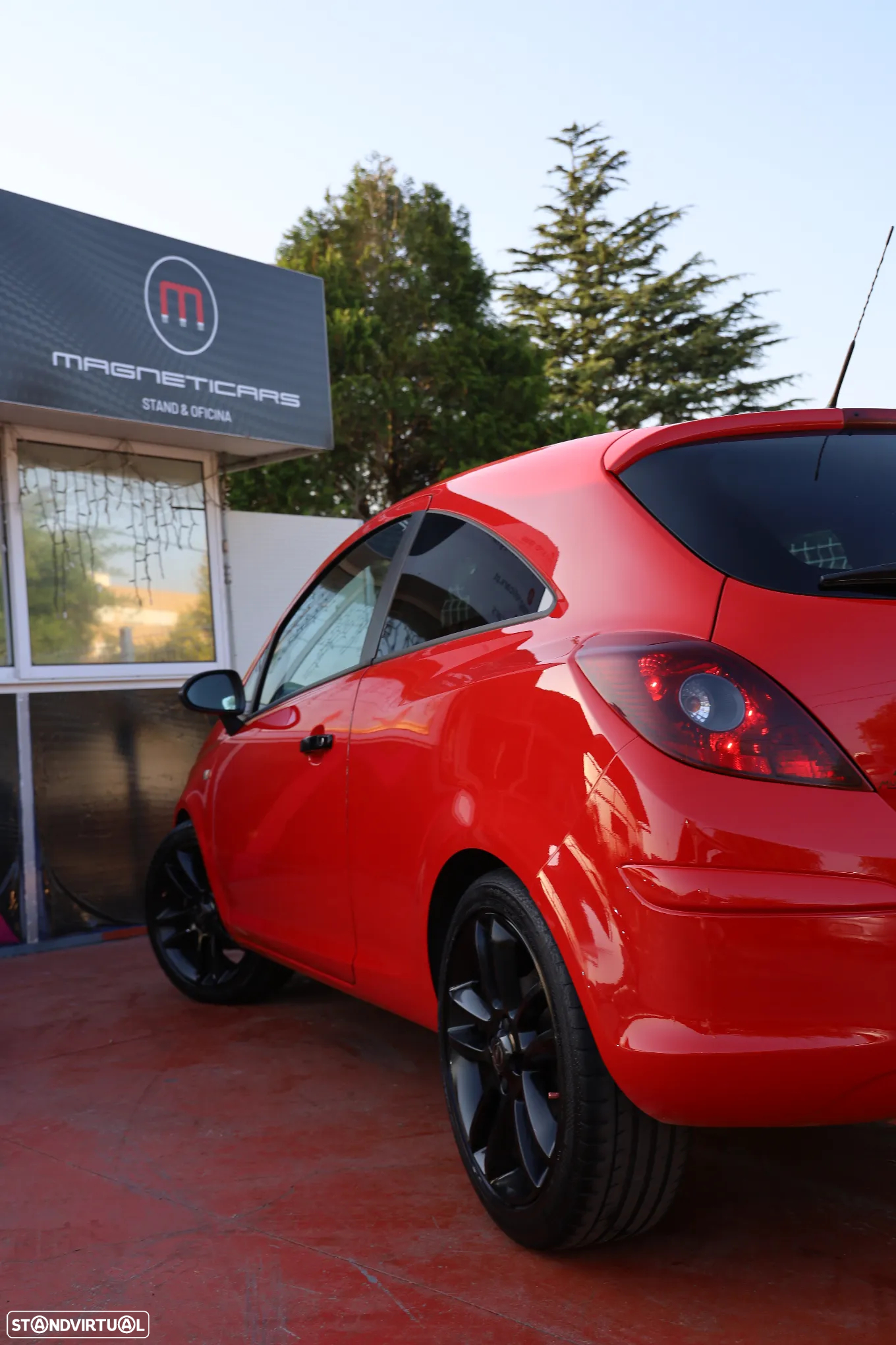 Opel Corsa 1.3 CDTi Black Edition - 28