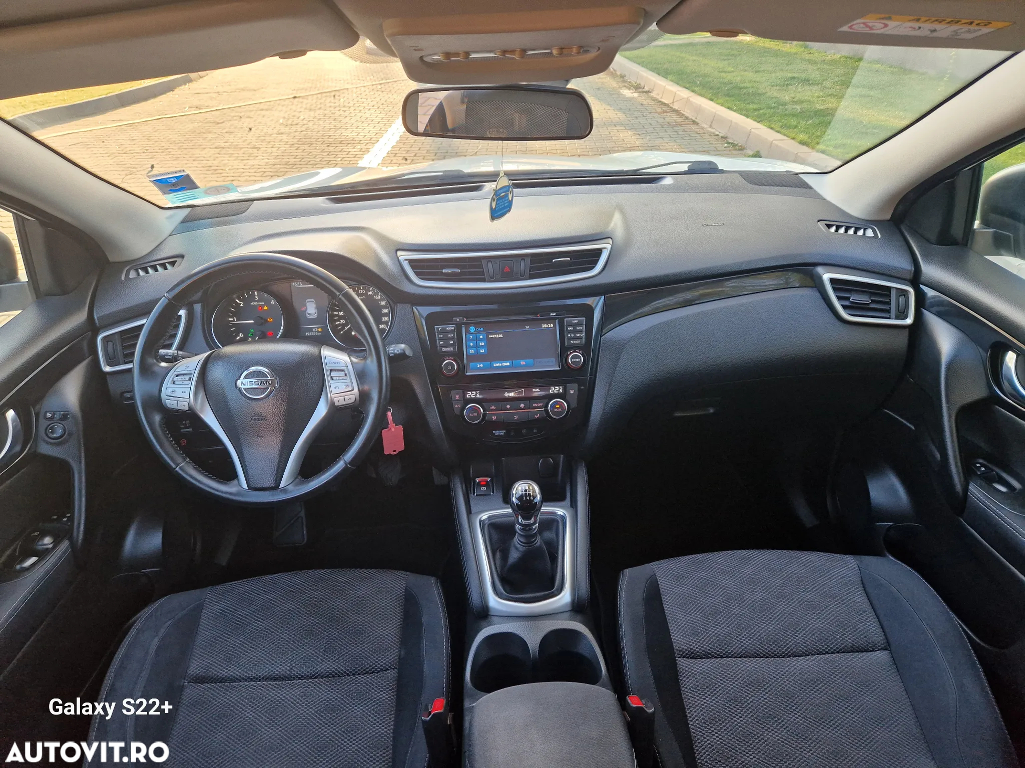 Nissan Qashqai 1.5 DCI Start/Stop N-Connecta - 9