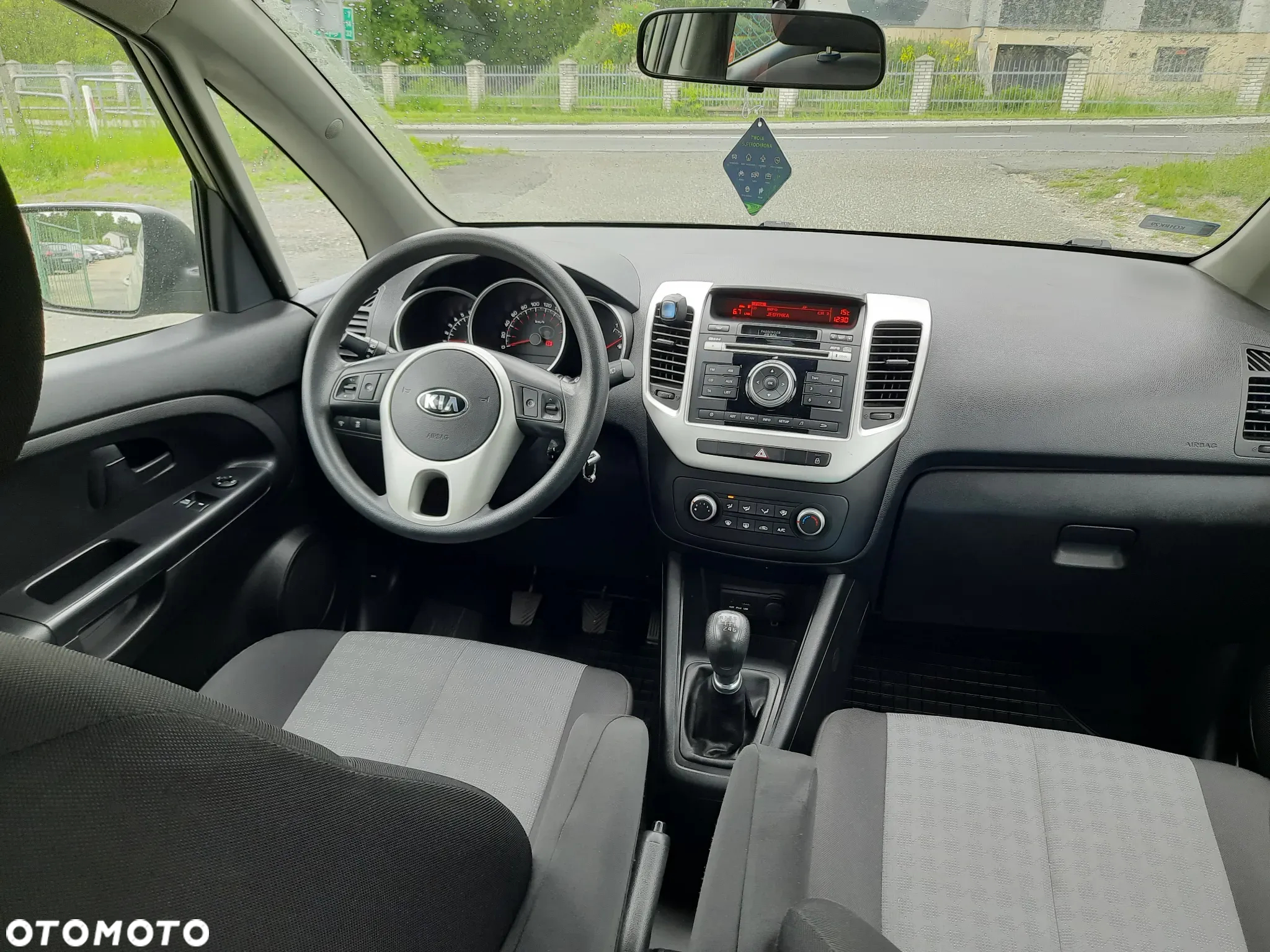 Kia Venga 1.6 M - 14
