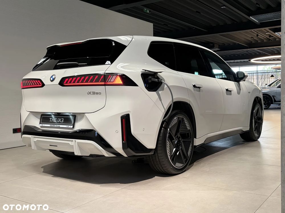 BMW iX3 50 xDrive 113.4kWh - 8