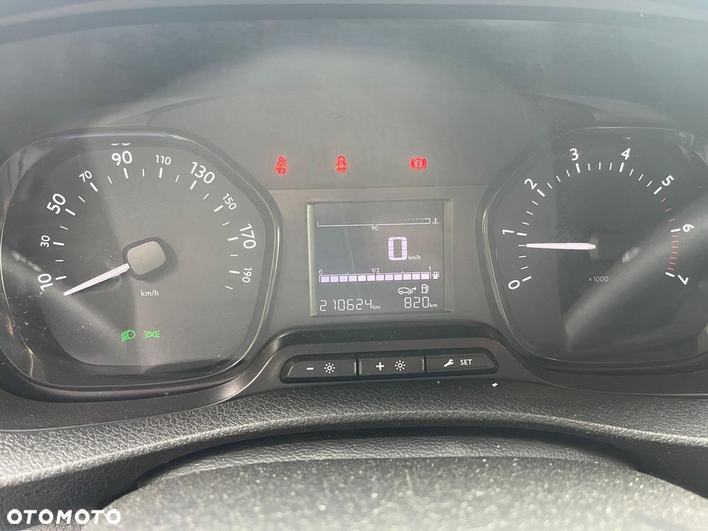 Peugeot Expert - 6