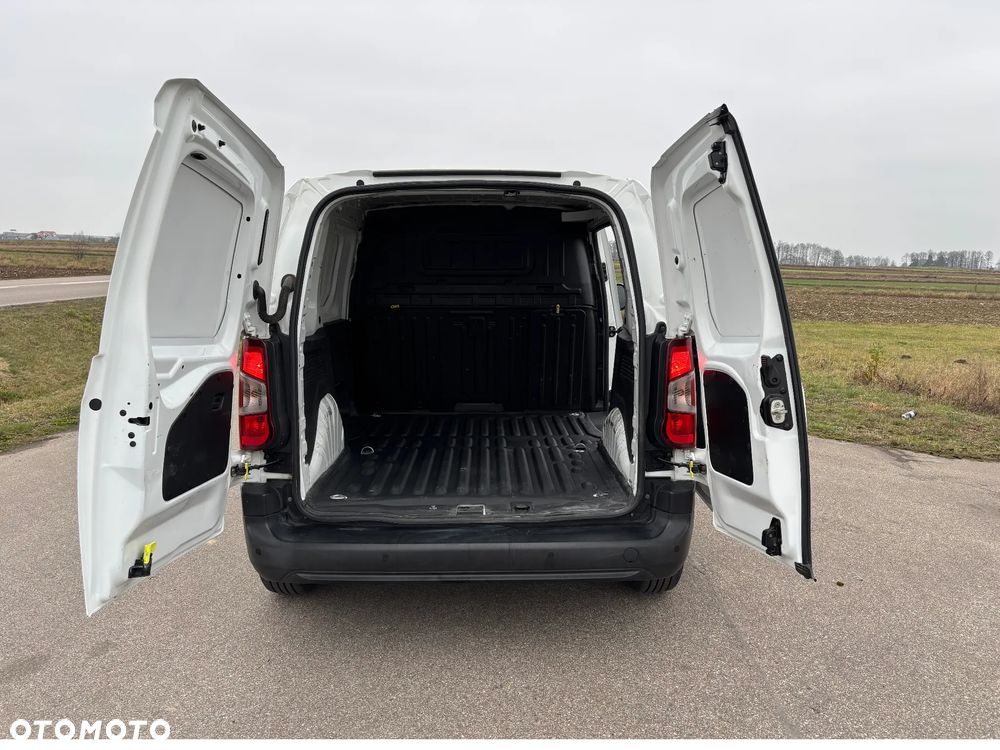 Peugeot Partner - 11