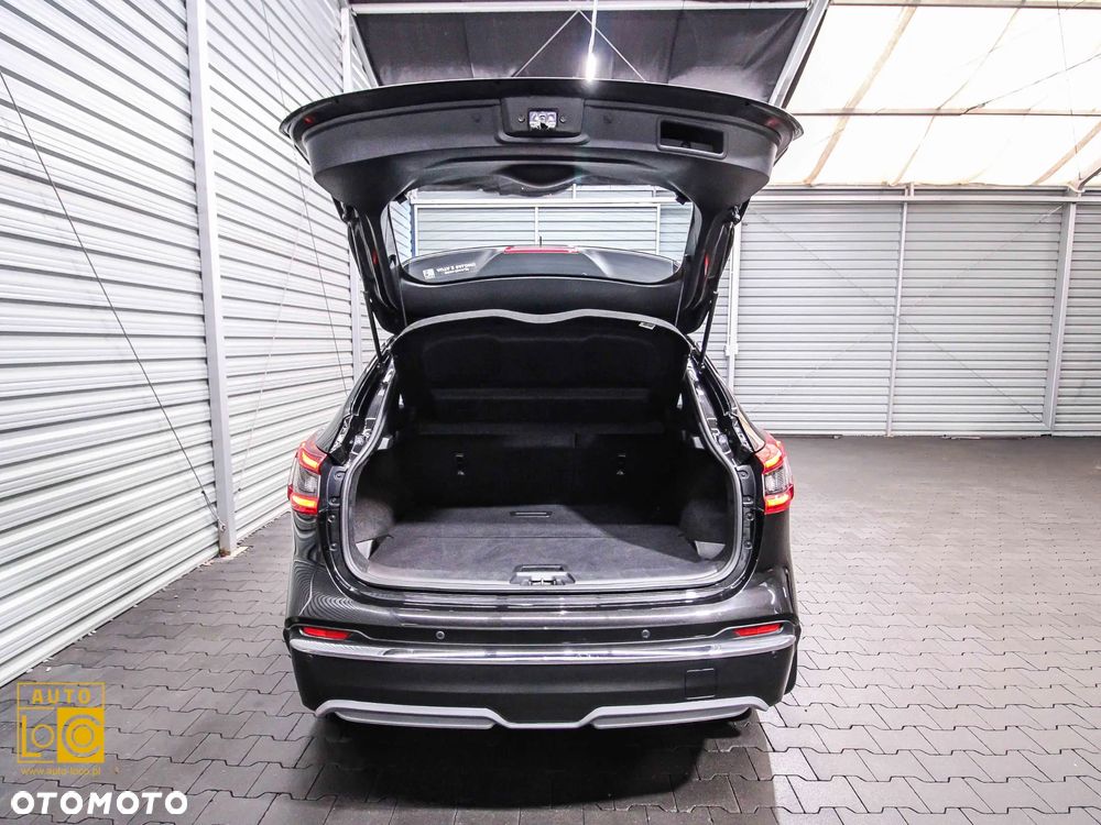 Nissan Qashqai 1.2 DIG-T N-Connecta EU6 - 13