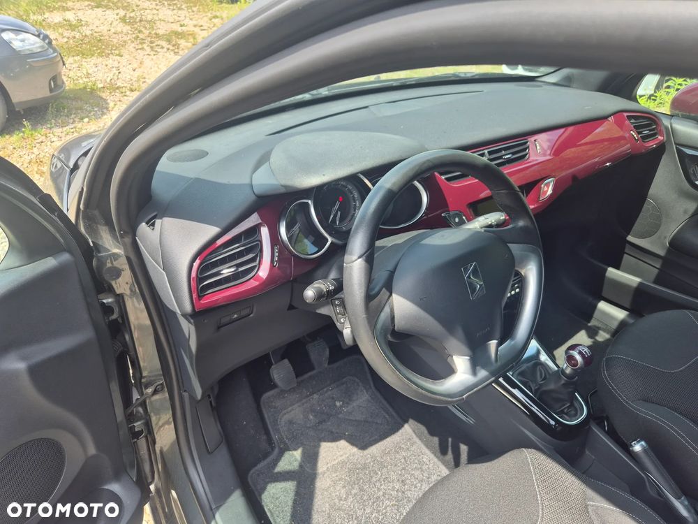 Citroën DS3 1.6 VTi SoChic - 21