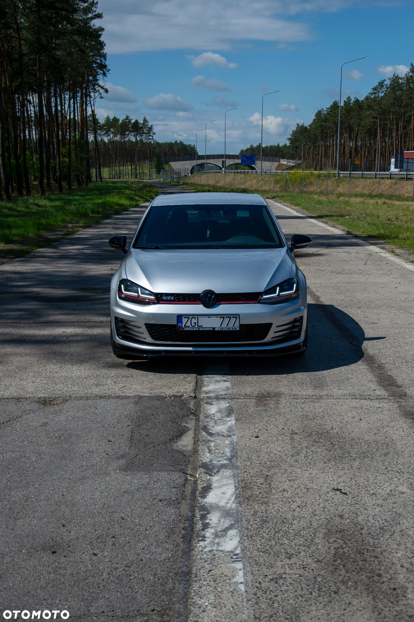 Volkswagen Golf - 36