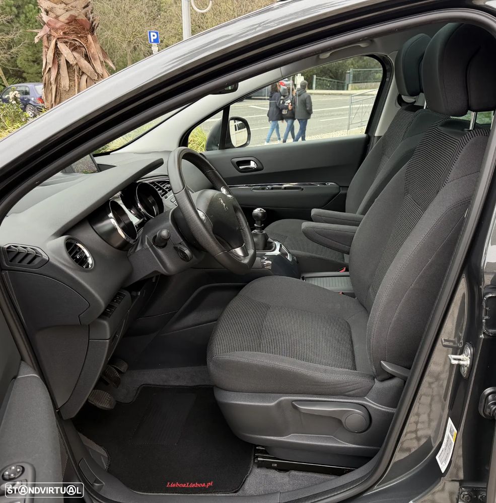 Peugeot 5008 1.6 BlueHDi Allure J17 - 14