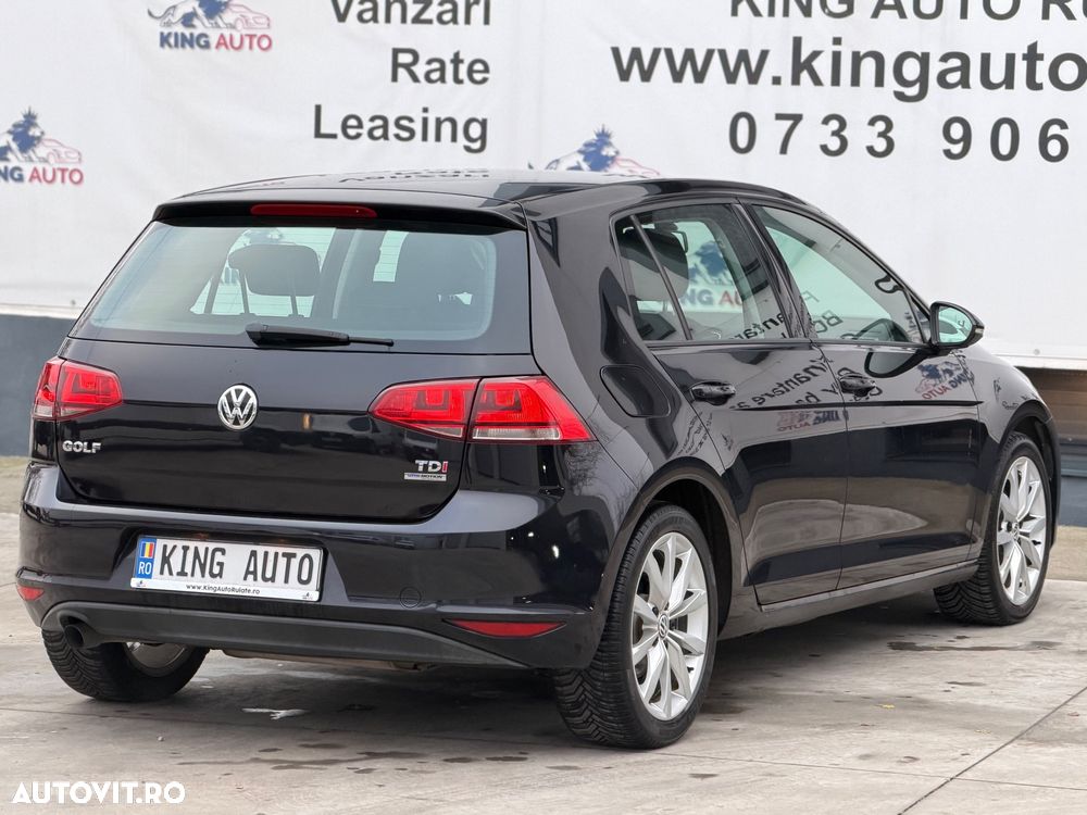 Volkswagen Golf - 20