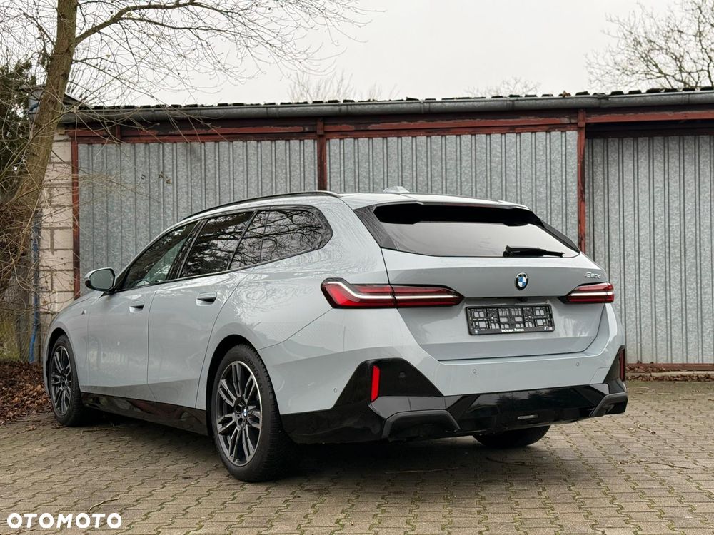BMW Seria 5 520d - 11