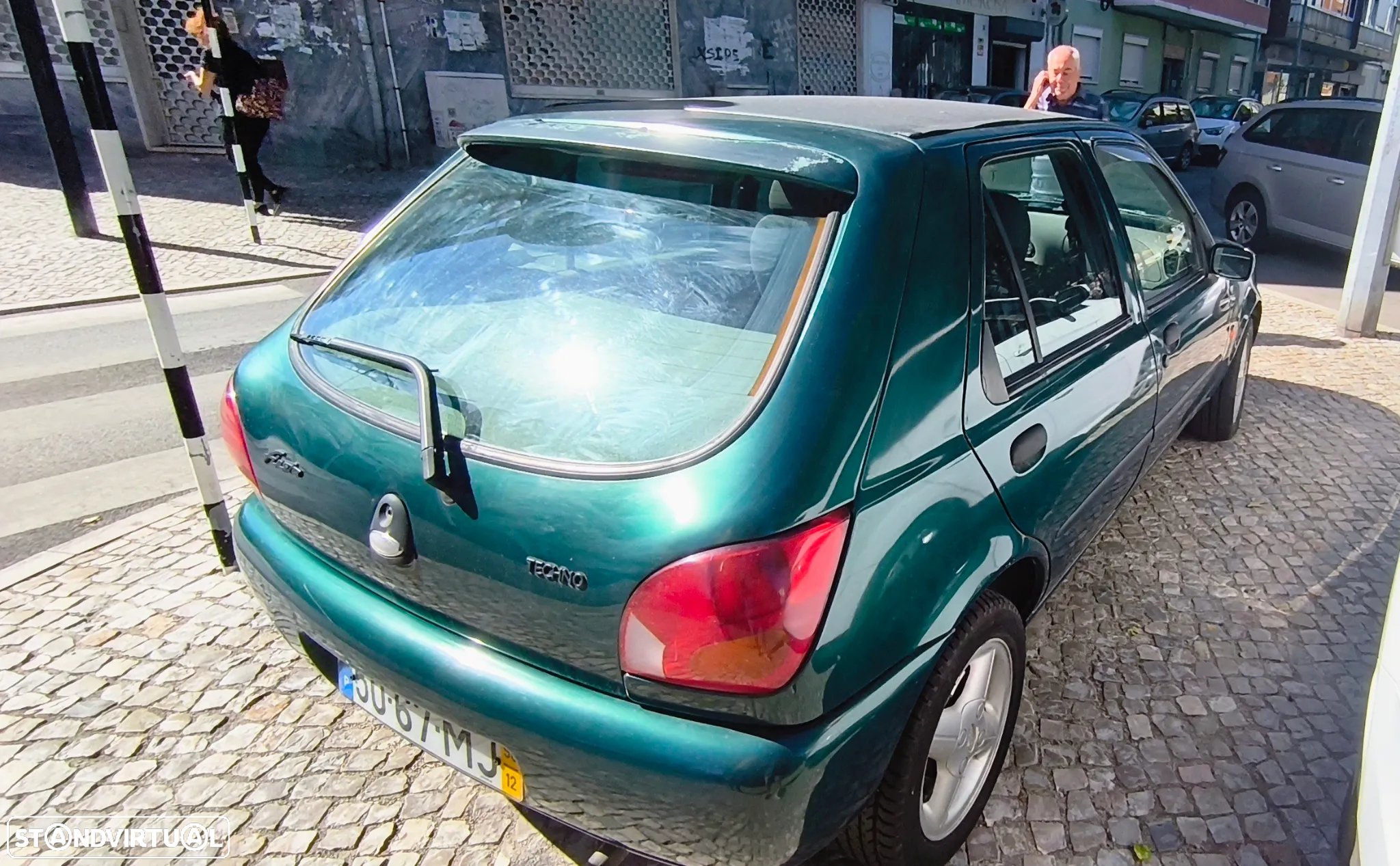 Ford Fiesta 1.25 Techno - 2