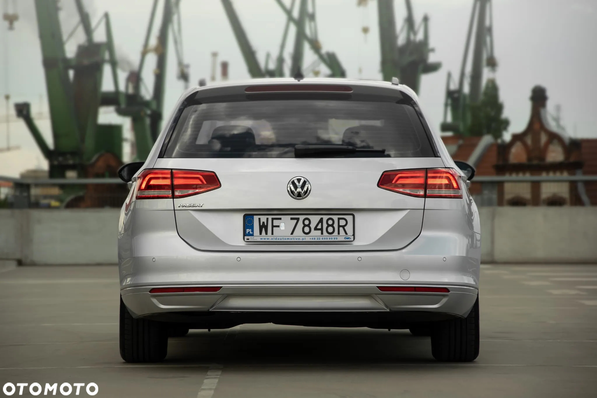 Volkswagen Passat 2.0 TDI BMT Comfortline - 5