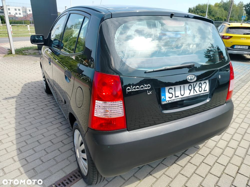Kia Picanto - 8