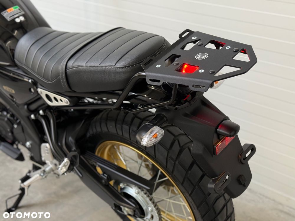 Yamaha XSR - 34