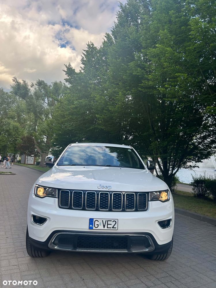 Jeep Grand Cherokee - 3