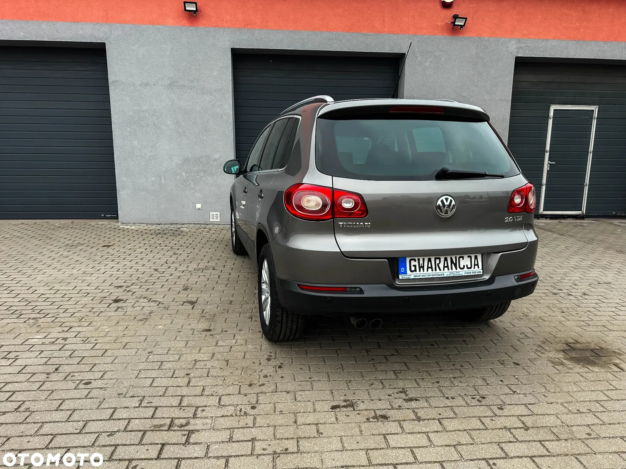 Volkswagen Tiguan 2.0 TDI DPF 4Motion BlueMotion Technology DSG Exclusive - 18