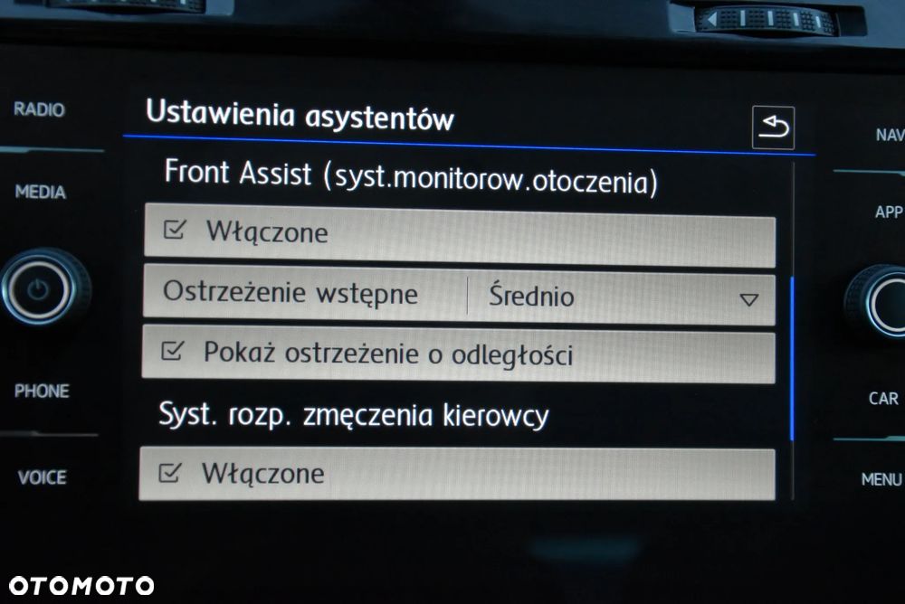 Volkswagen Golf - 35