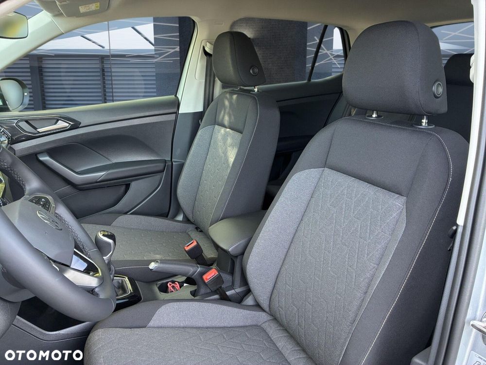Volkswagen T-Cross - 6