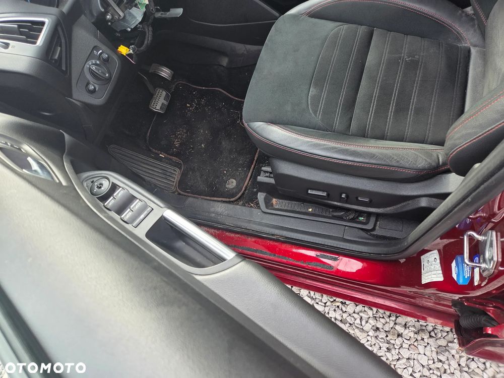 Ford Kuga 2.0 TDCi AWD ST-Line Black - 11