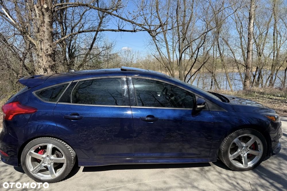 Ford Focus 2.0 EcoBoost ST-2 - 7