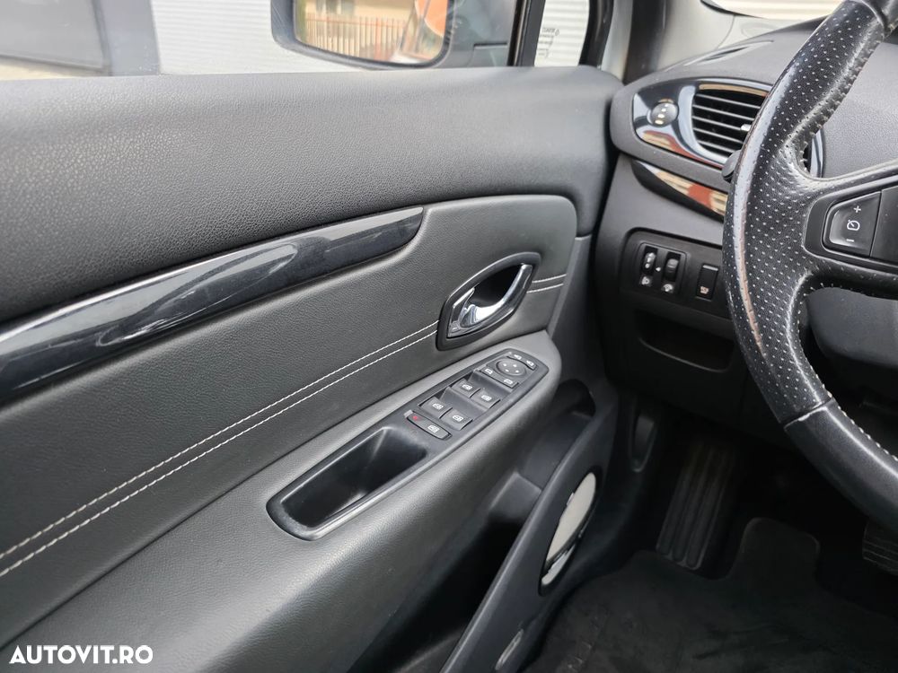 Renault Grand Scenic dCi 150 FAP Aut. Bose Edition - 11