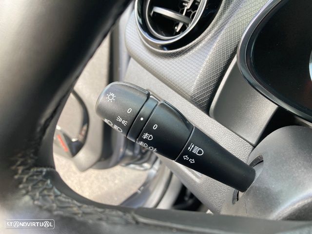 Renault Clio 0.9 TCe Limited Bi-Fuel - 18