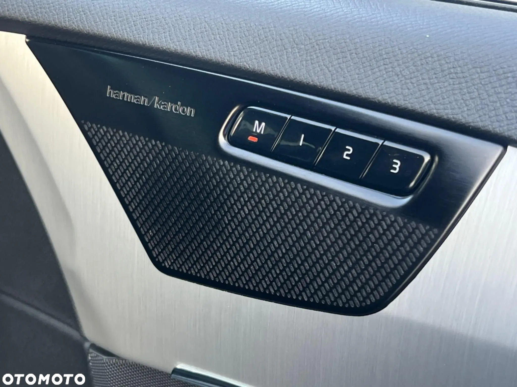 Volvo XC 90 - 26