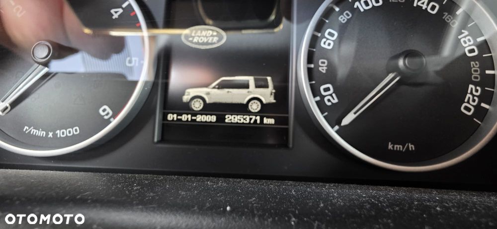Land Rover Discovery 3.0D V6 HSE - 5