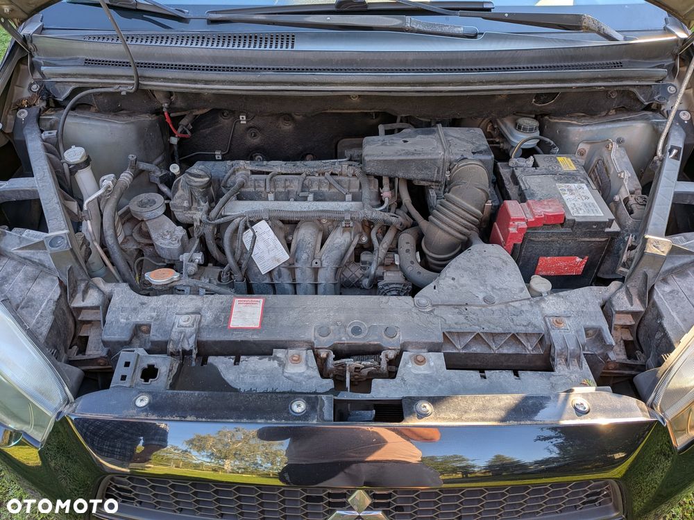Mitsubishi Colt - 7