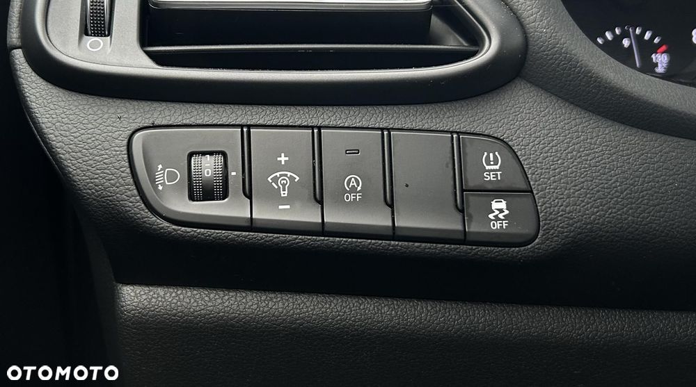 Hyundai i30 1.0 T-GDI Smart DCT - 14