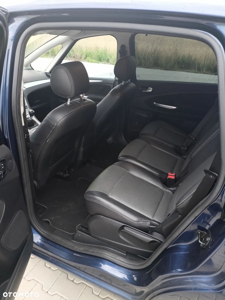 Ford S-Max 2.5 Titanium - 13