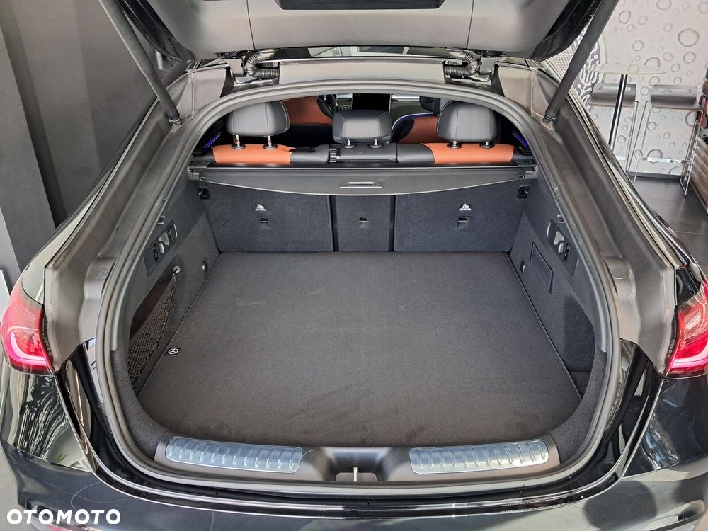 Mercedes-Benz GLC - 31